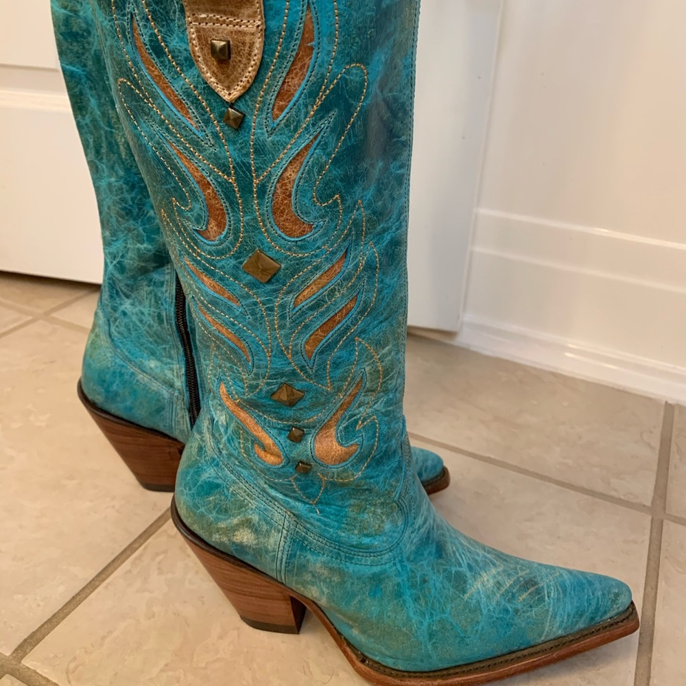 Cowboy boots